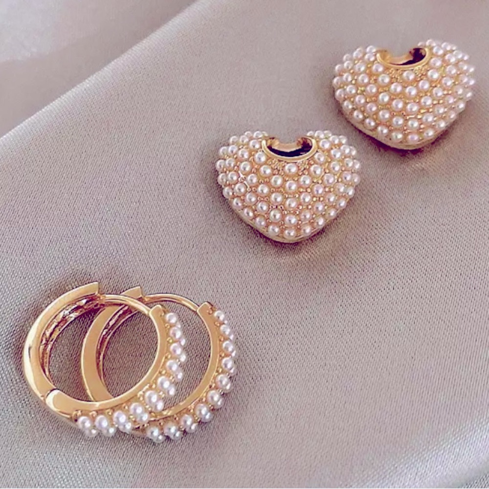 New Gold Plated Pearl Heart Huggie Hoop Earrings - Picture 3 of 6
